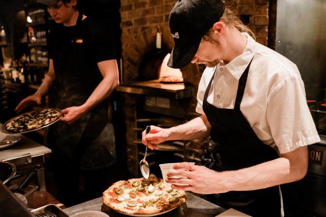Peanut Park Trattoria в районе Маленькая Италия в Чикаго